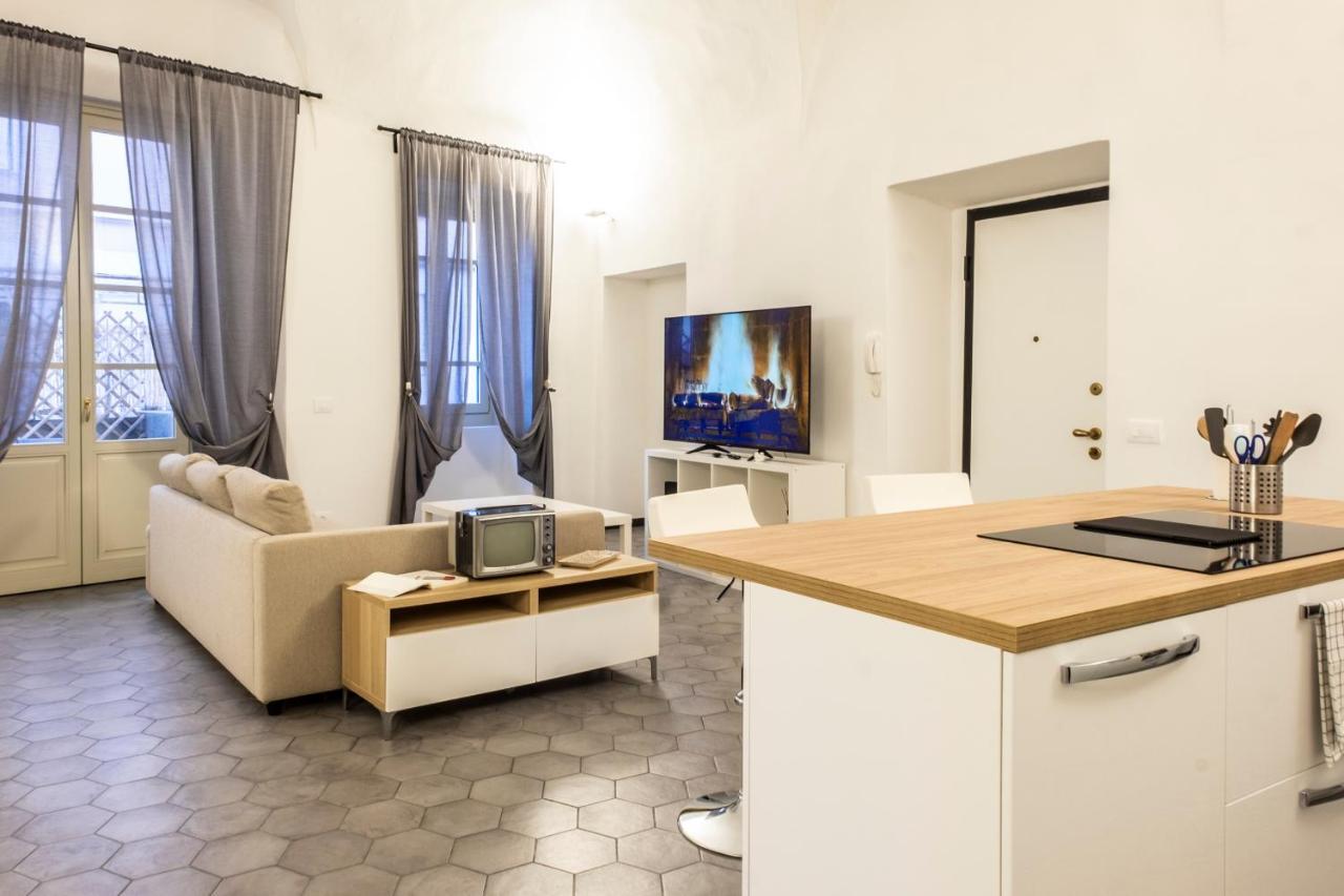 Hotel Archivolto del Teatro, 3 Albenga Esterno foto